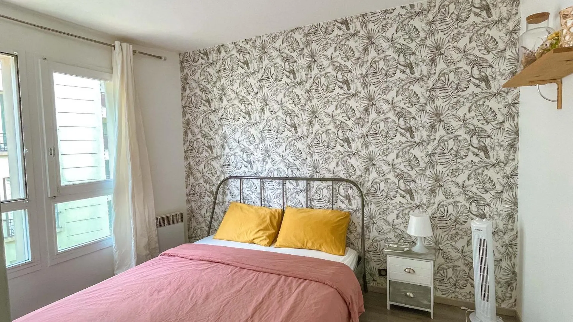 Appartement Moderne Paris 19 France
